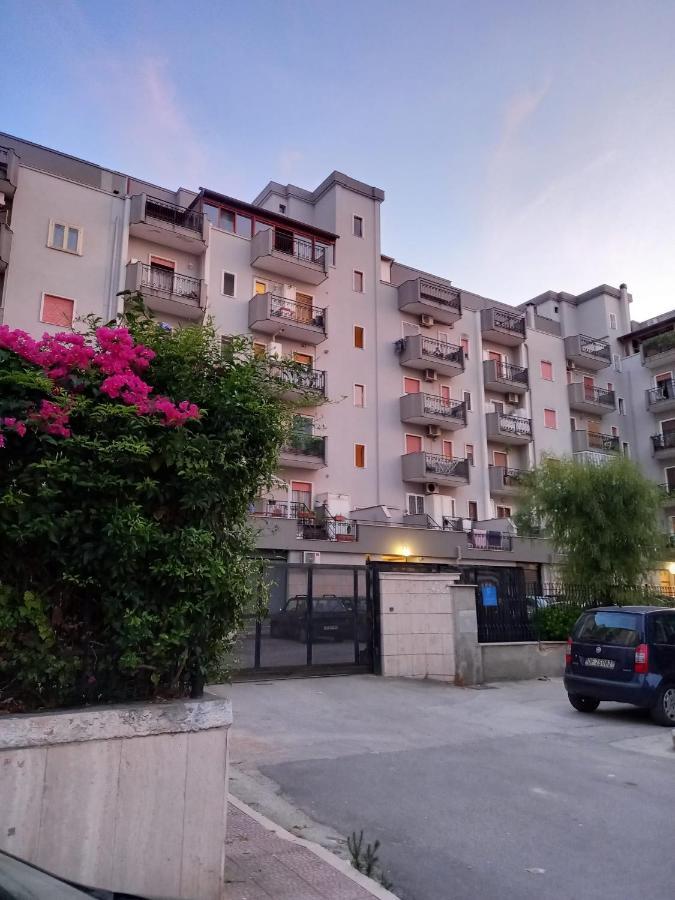 Hauze Trani Exterior foto